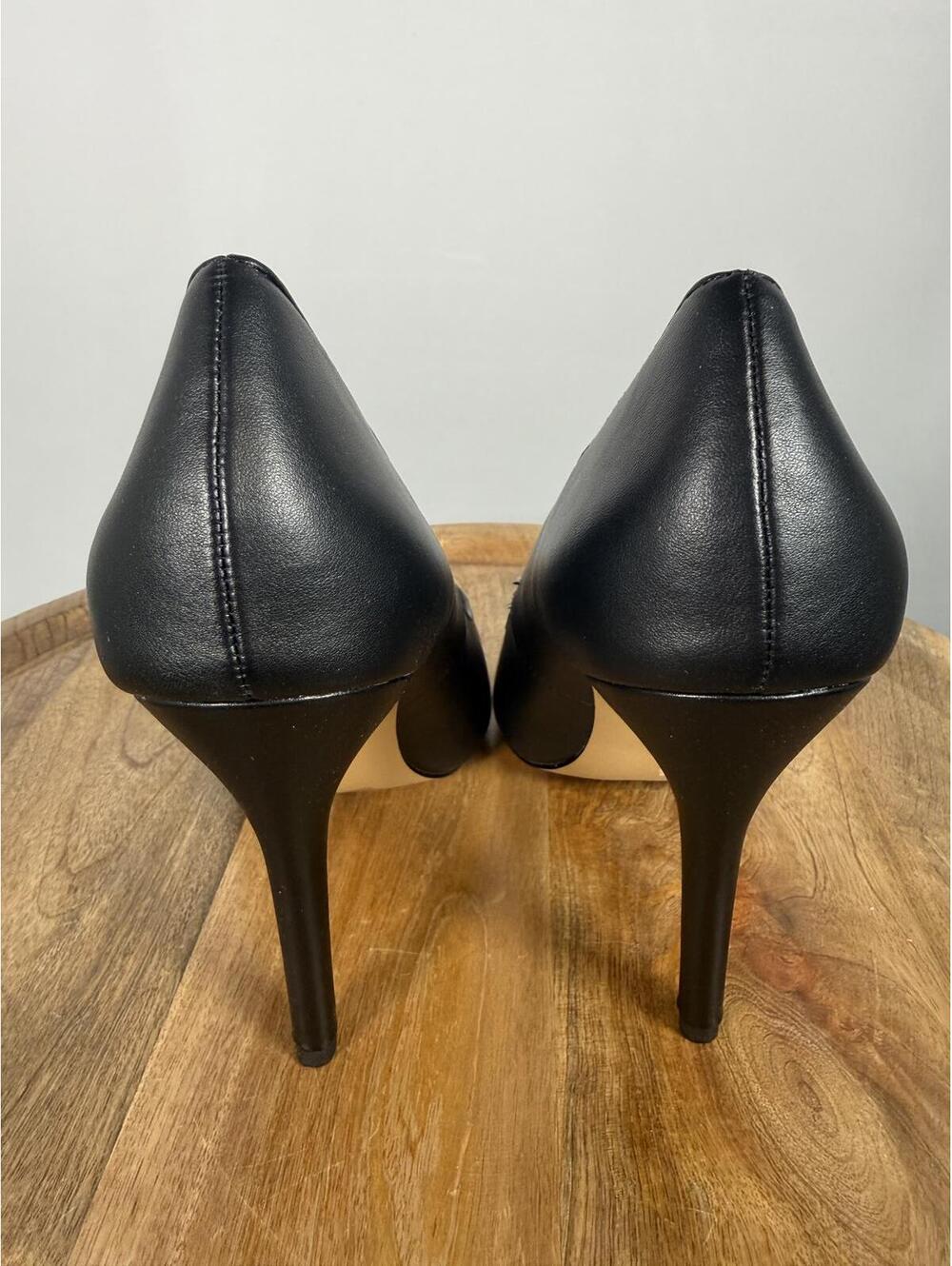 French Connection Black Pointed Toe Heels Classic Pump Women's Size 7.5 NWB - Picture 3 of 11